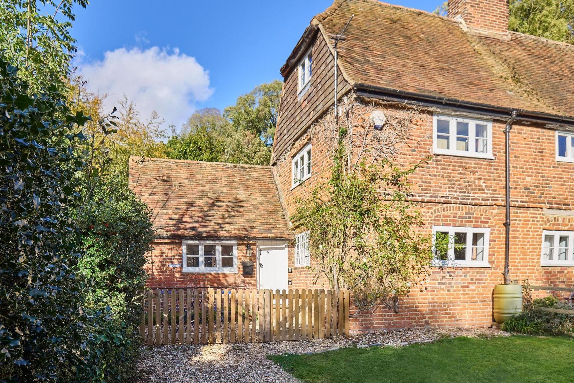 Host & Stay - Bere Cottage Canterbury Exterior photo