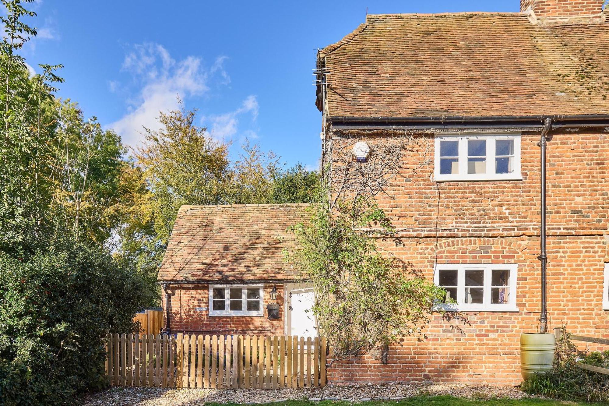 Host & Stay - Bere Cottage Canterbury Exterior photo